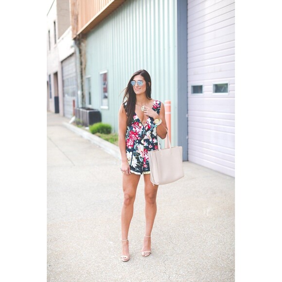 Lulus Mink Pink Nothing Like the Wild Surplice Floral Print Romper Playsuit S - Picture 4 of 10